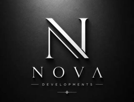 Luxury Graphic Designer